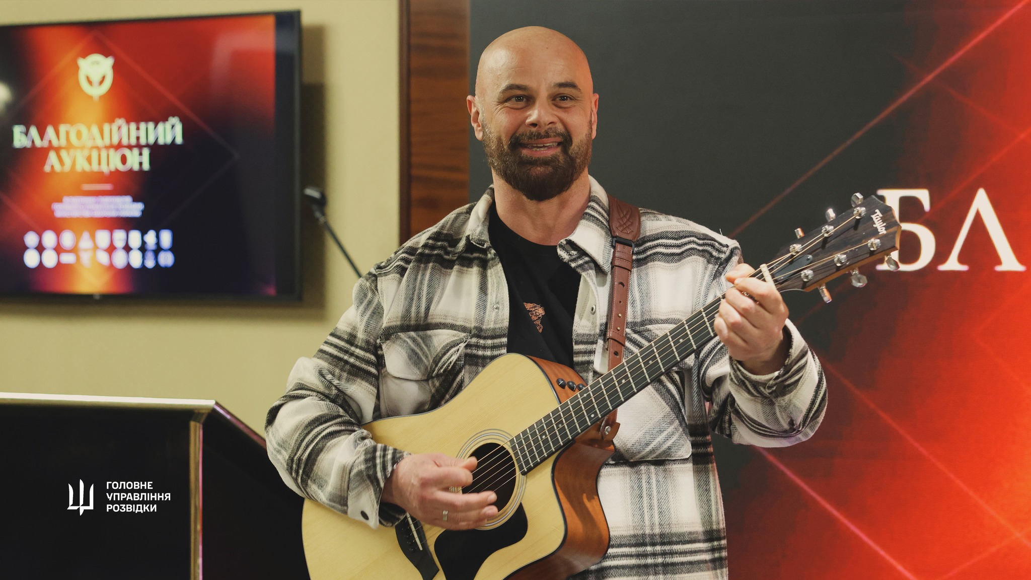 Артефакти війни на службі розвідки: у Києві відбувся аукціон на підтримку спецпідрозділів ГУР - фото 4