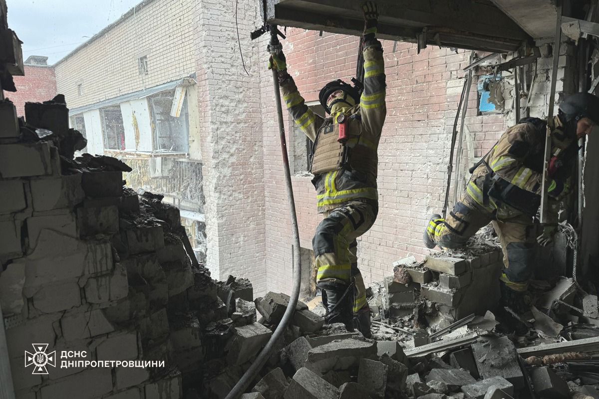 Росія атакувала 14-поверховий будинок у Дніпрі - фото 5