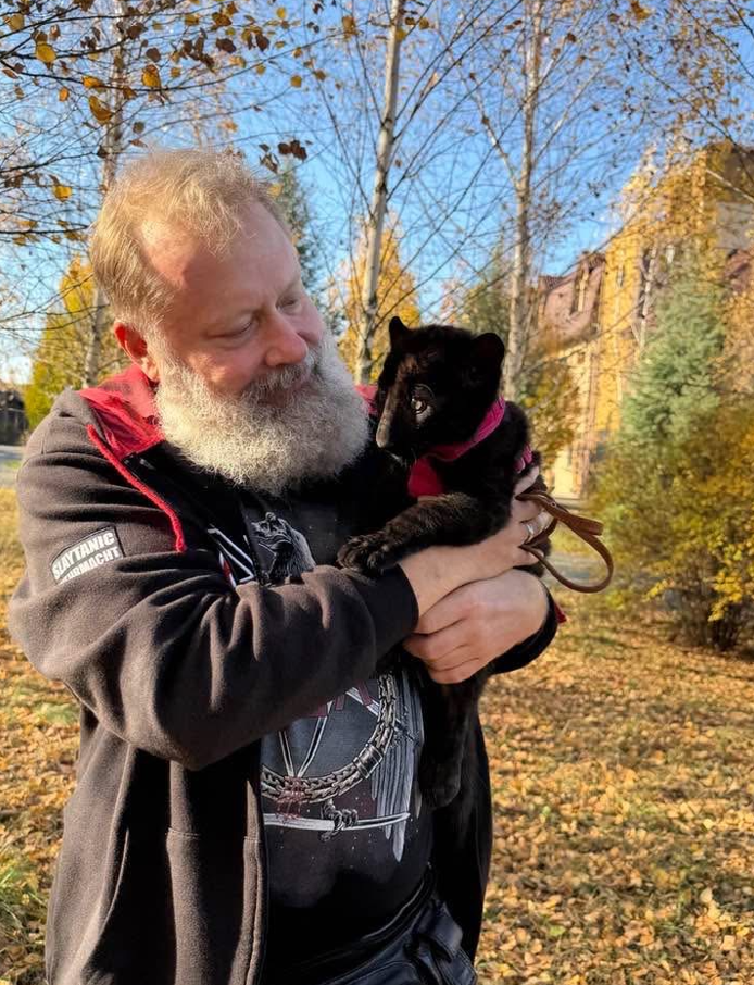 У парку під Києвом народилося дитинча рідкісного чорного леопарда - фото 3