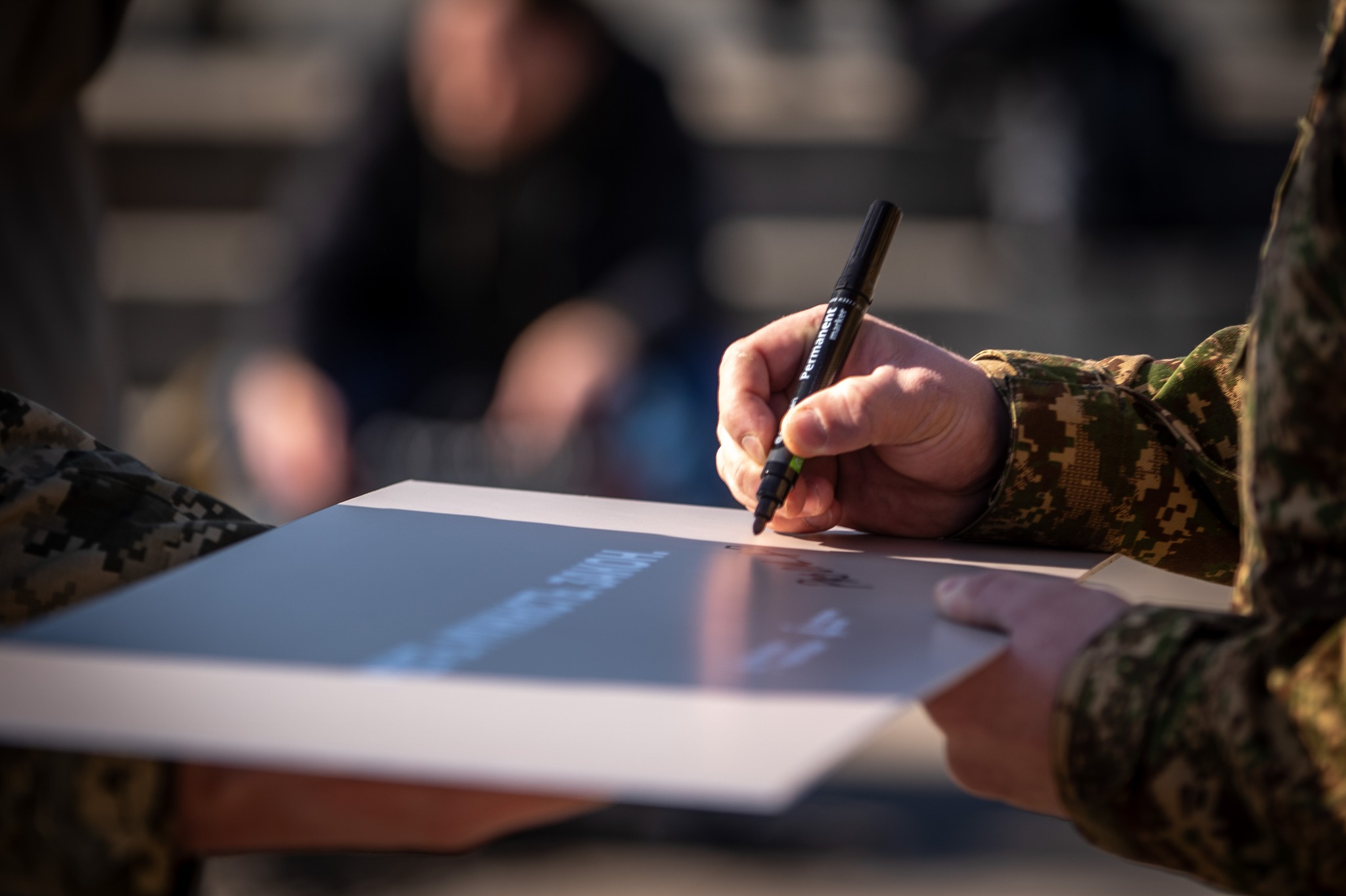 У Києві встановили пам’ятний знак, присвячений Національній гвардії України - фото 2