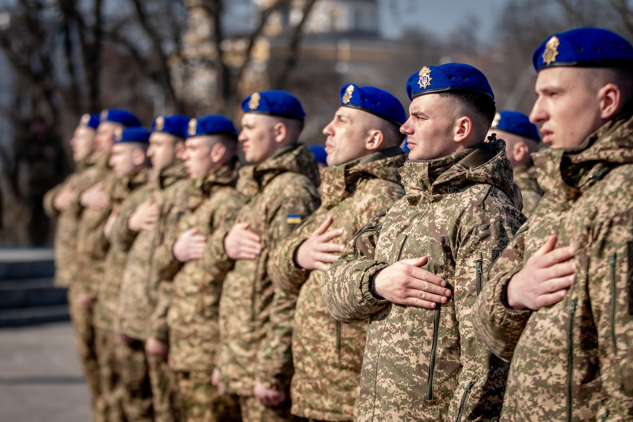 У Києві встановили пам’ятний знак, присвячений Національній гвардії України - фото 4