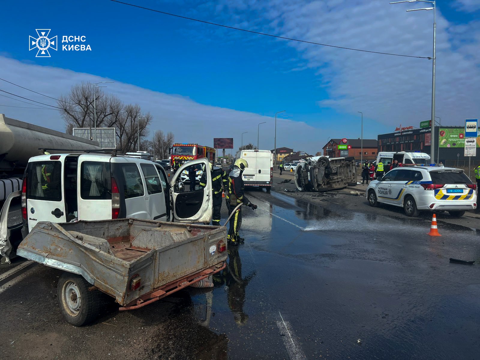 Смертельна ДТП на Кільцевій дорозі: рух ускладнено неподалік Жулянського шляхопроводу - фото 3