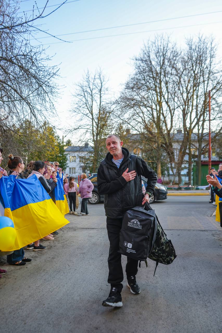 Бучанець Володимир Майор повернувся додому з російського полону - фото 7
