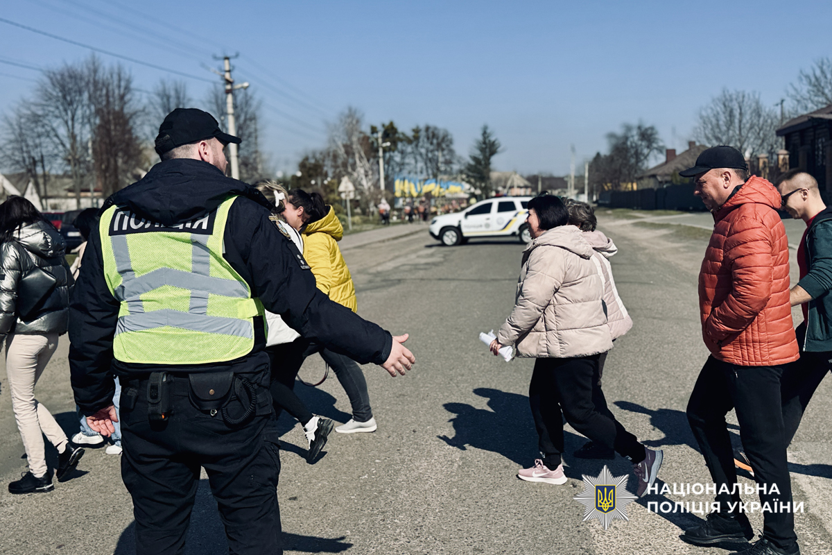 У ліцеї на Черкащині відпрацювали дії в разі надзвичайної ситуації. Фото - фото 12