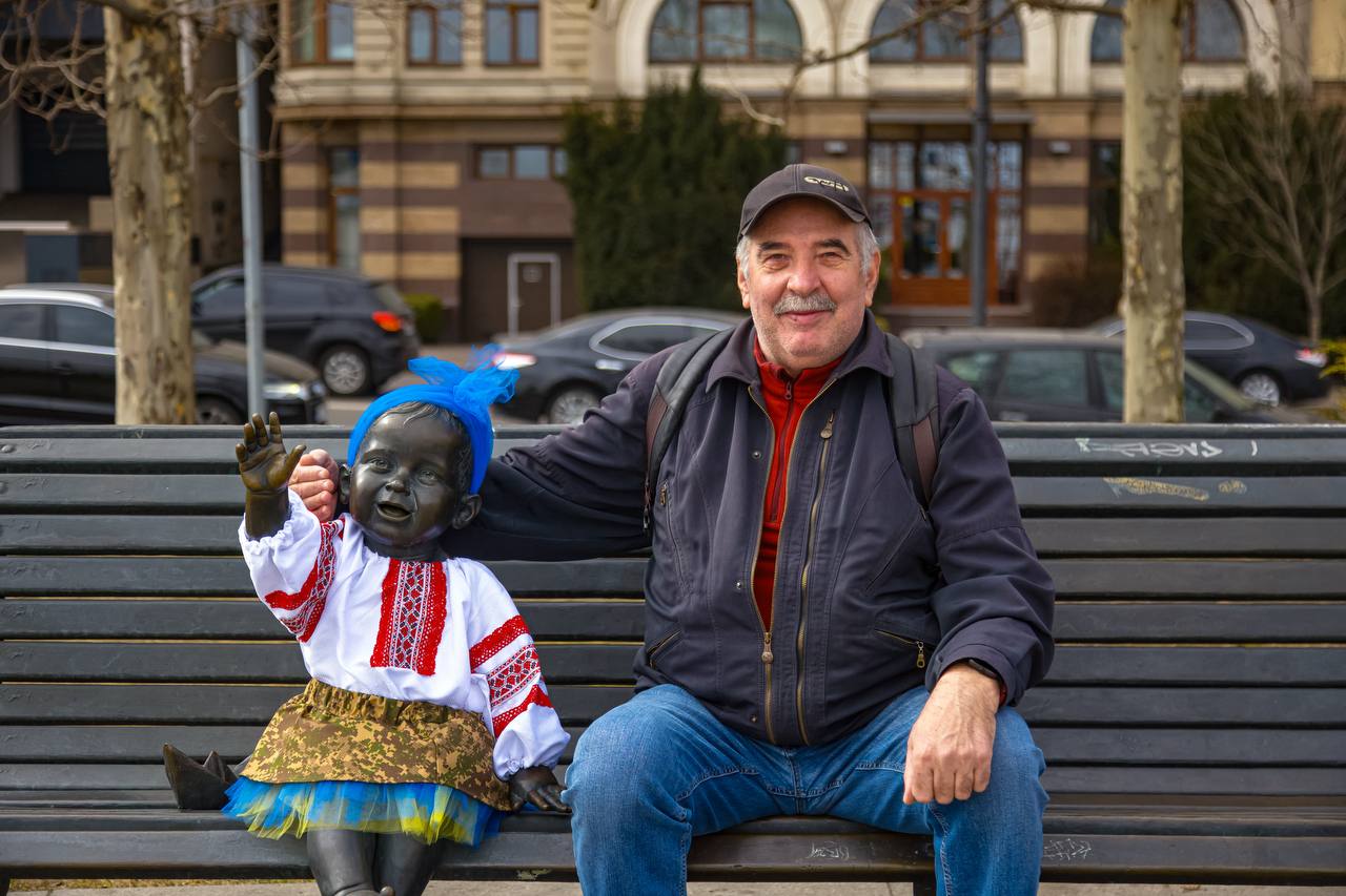 Малюків-засновників Києва переодягли до 12 річниці Нацгвардії
