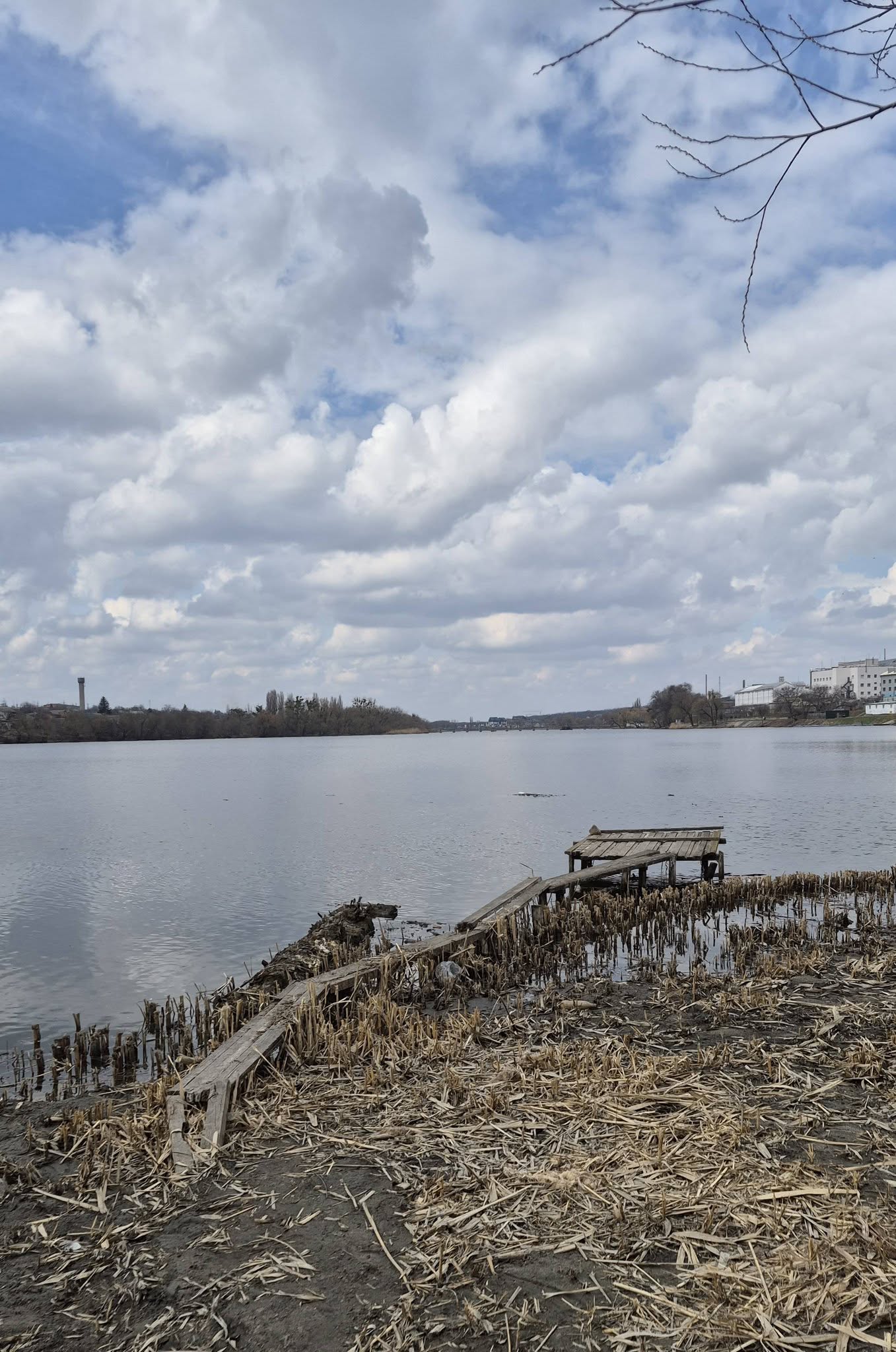 Річка, що живить Софіївку. Фото весняної Уманки - фото 2