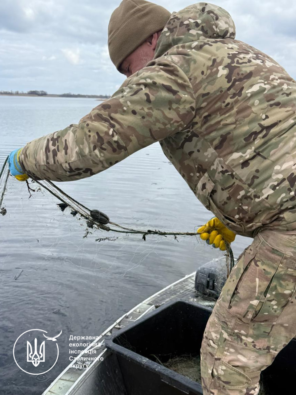 На Канівському водосховищі склали 6 протоколів за незаконне рибальство