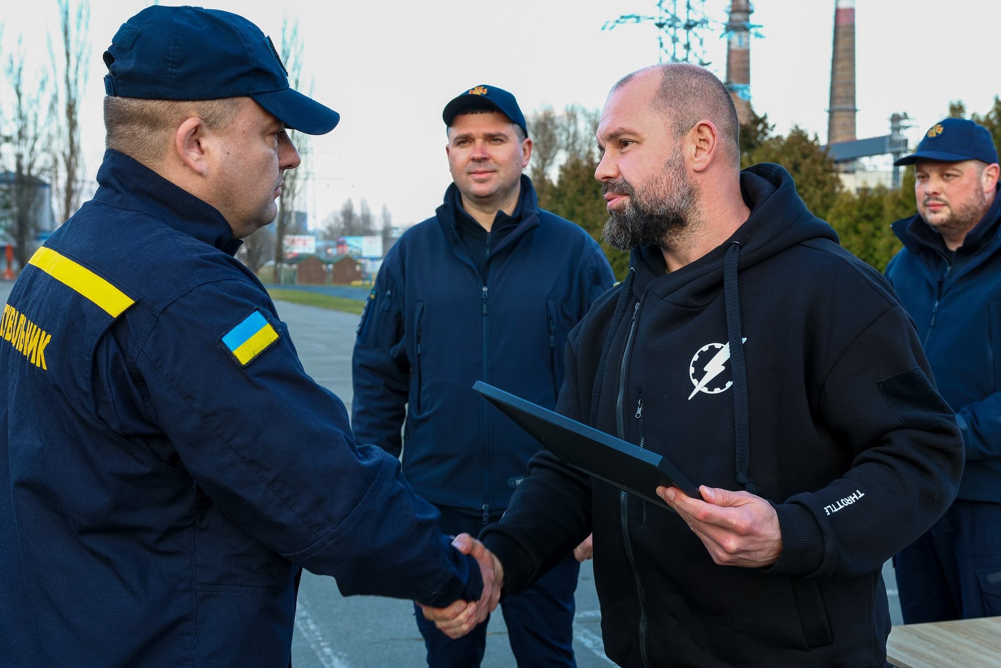 Рятувальникам Київщини передали нове обладнання для роботи в умовах війни - фото 3