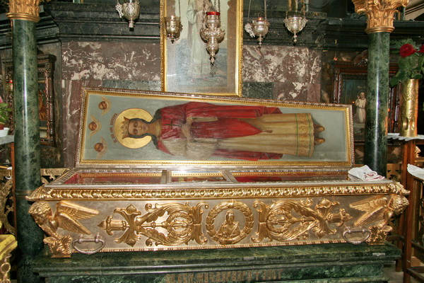 Володимирський кафедральний собор у Києві: цікаві факти, чудотворні ікони та мощі - фото 5