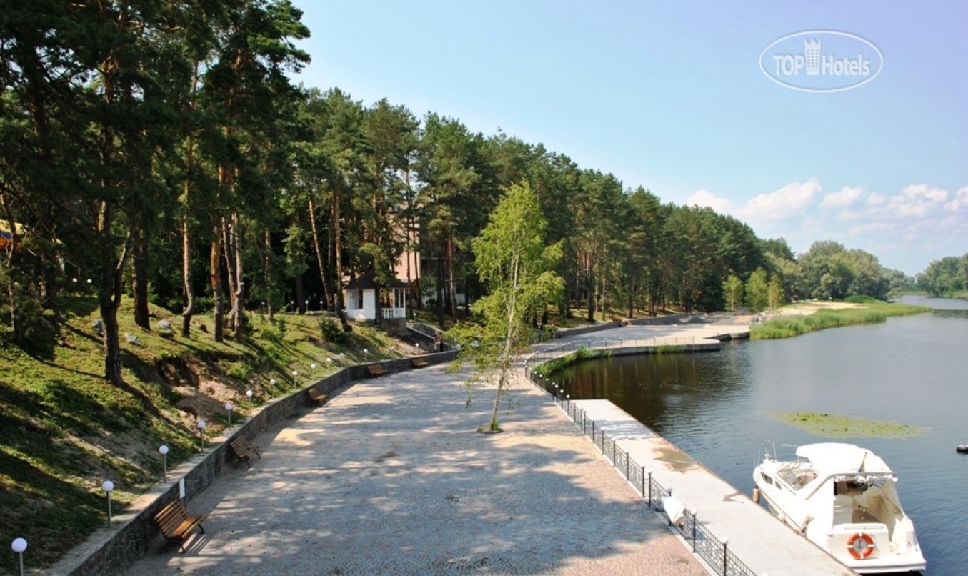 Відпочинок на Дніпрі в Черкаській області: ТОП-10 найкращих баз та комплексів - фото 5