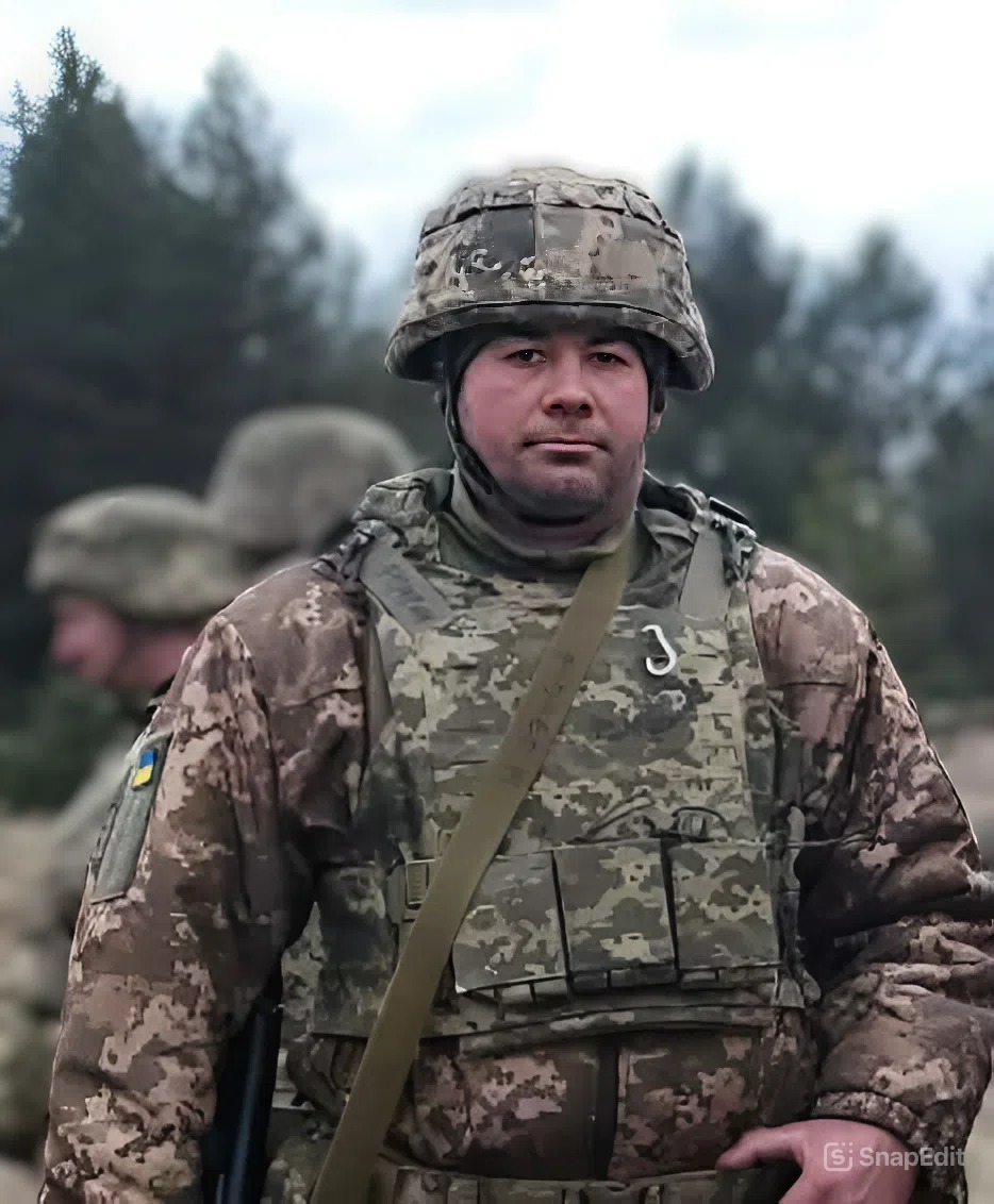 Попрощалися з воїном Черкащини, якого вважали зниклим безвісти з 2024 року - фото 2