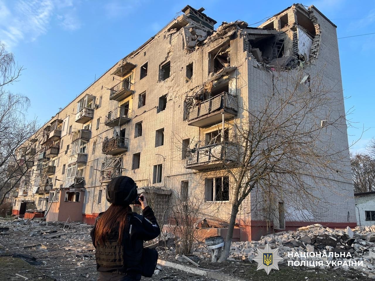 Росія атакувала житлові будинки у Шостці, загинула жінка