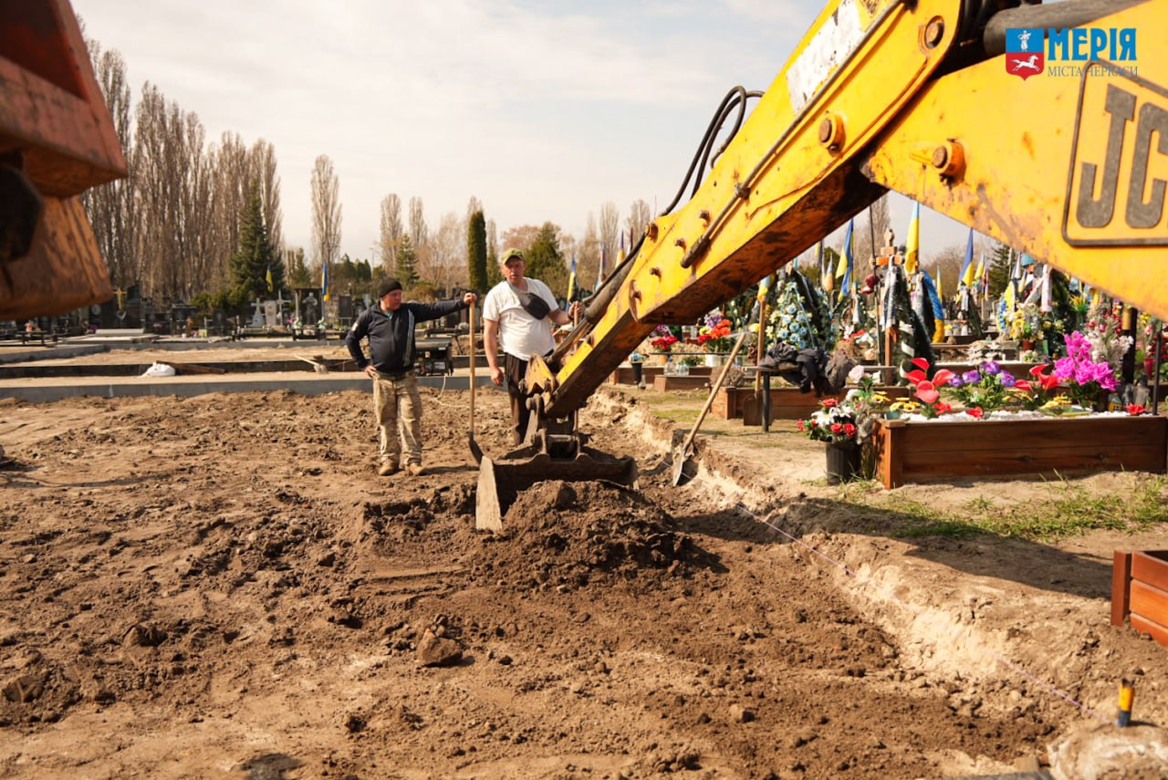 Нове військове кладовище будують у Черкасах. Фото - фото 6