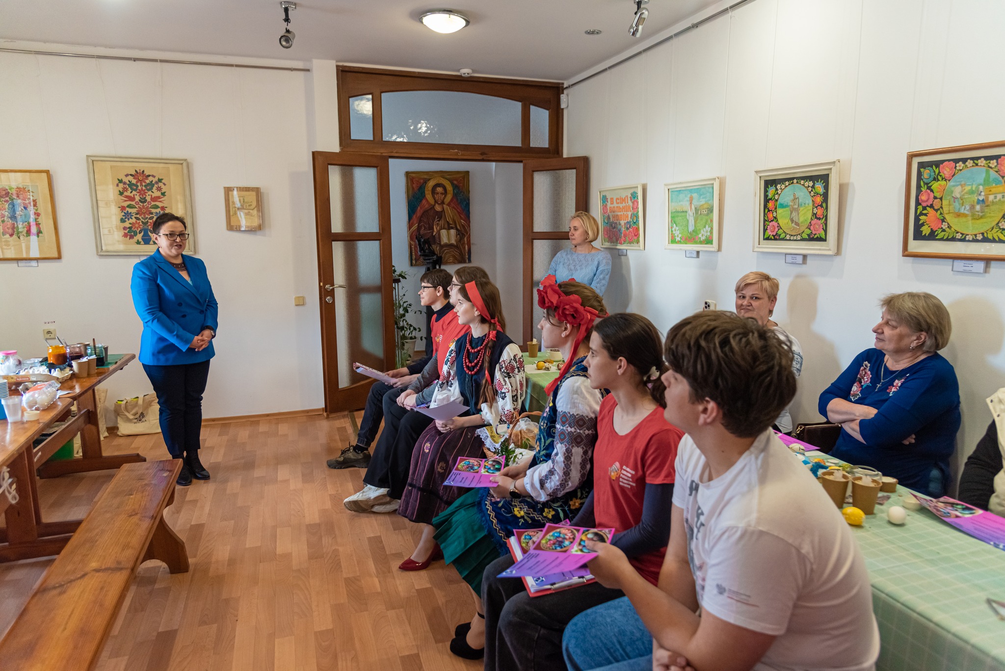 У Каневі провели майстер-клас із розпису писанок разом із польськими гостями - фото 9