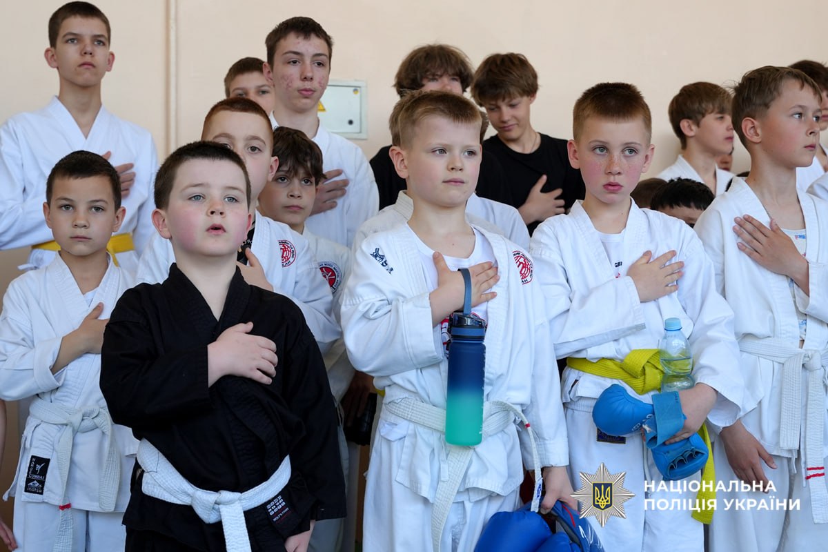 У Черкасах провели чемпіонат із бойового мистецтва на честь загиблих поліцейських - фото 2