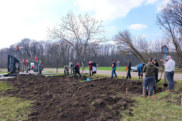 Студенти Черкаського національного університету досліджують пам'ятку скіфського часу - фото 2