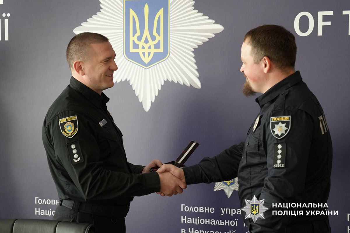 Поліцейських Черкащини нагородили за участь у бойових діях