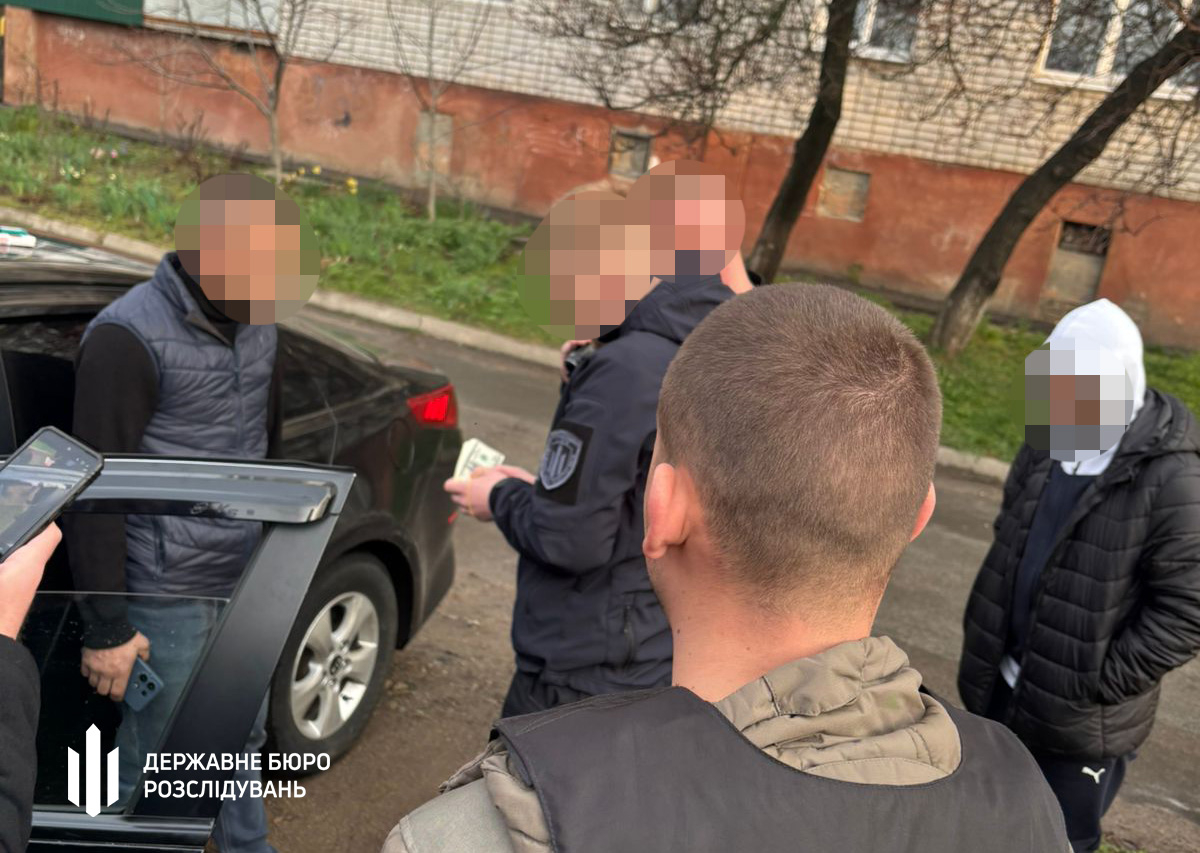 «Непридатність» за 12 тисяч доларів — у Черкаській області викрили військового дисциплінарного батальйону - фото 2