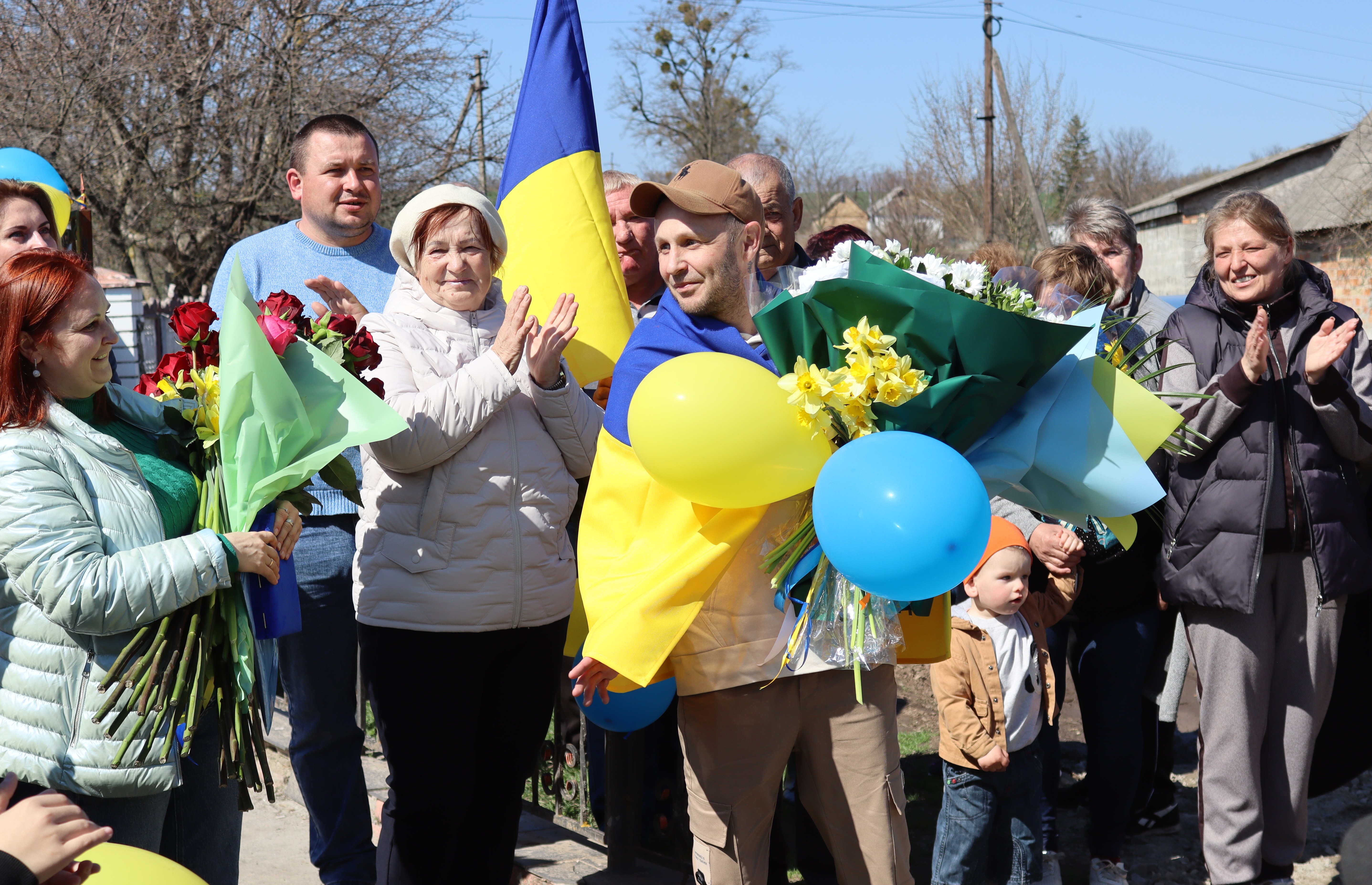 У Степанецькій громаді зустріли військового, який повернувся з полону - фото 7