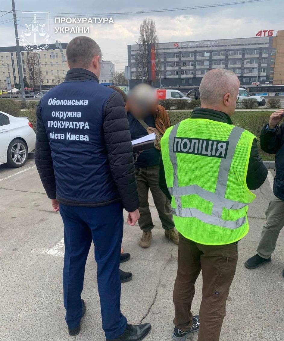 У Києві викрили схему втечі чоловіків до ЄС через Білорусь за 10 000 доларів