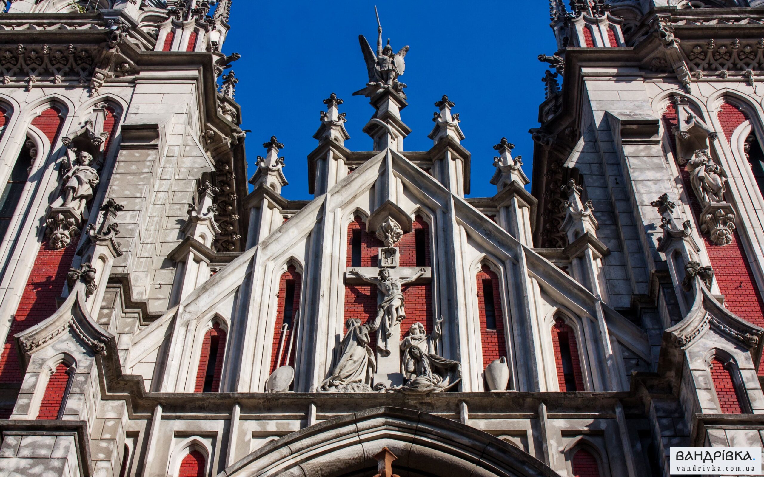 Костел святого Миколая у Києві: легендарний храм із непростою історією