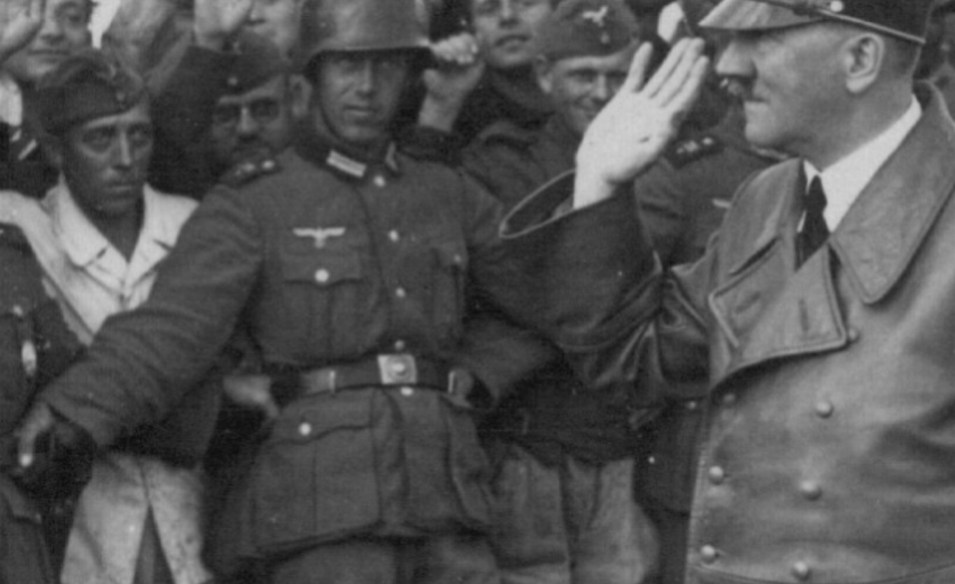 Опублікували архівні фото зустрічі Гітлера та Муссоліні в Умані. Що там робили диктатори? - фото 14