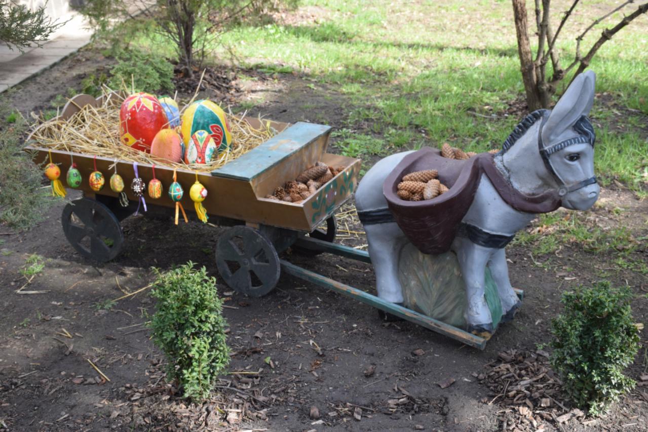 Писанки і фотозони – парк у Шполі прикрасили до Великодня - фото 8