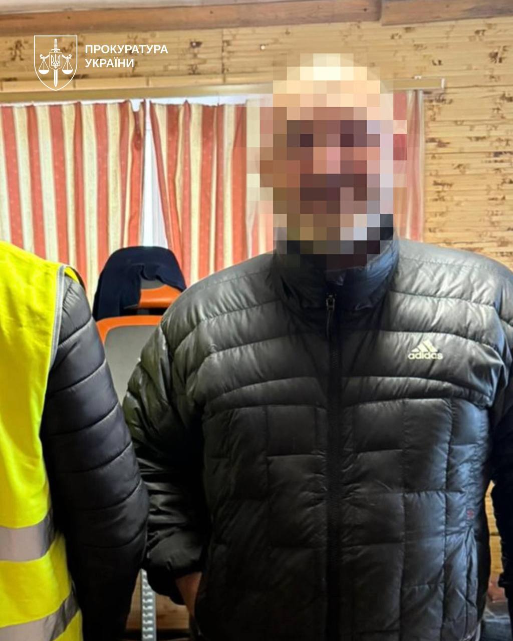 Підпали та вимагання: на Київщині викрили групу, яка тиснула на підприємців - фото 5