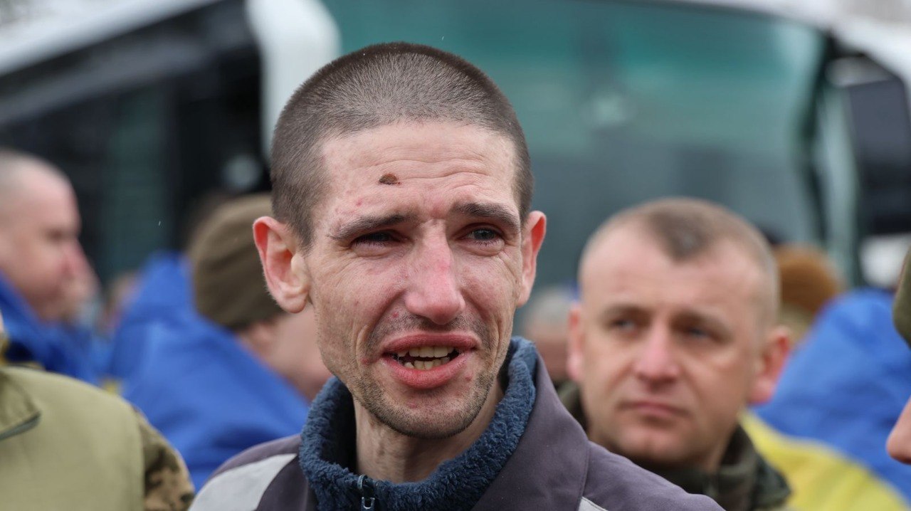 З російської неволі повернулися 175 військовослужбовців та 7 цивільних - фото 5