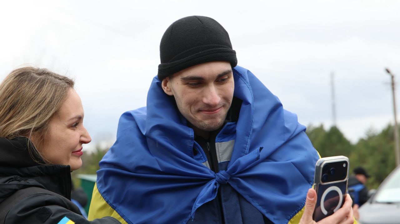 Передвеликодній обмін: 182 українців повернули з полону РФ