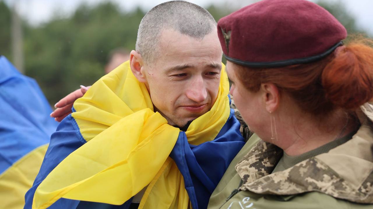 З російської неволі повернулися 175 військовослужбовців та 7 цивільних - фото 16