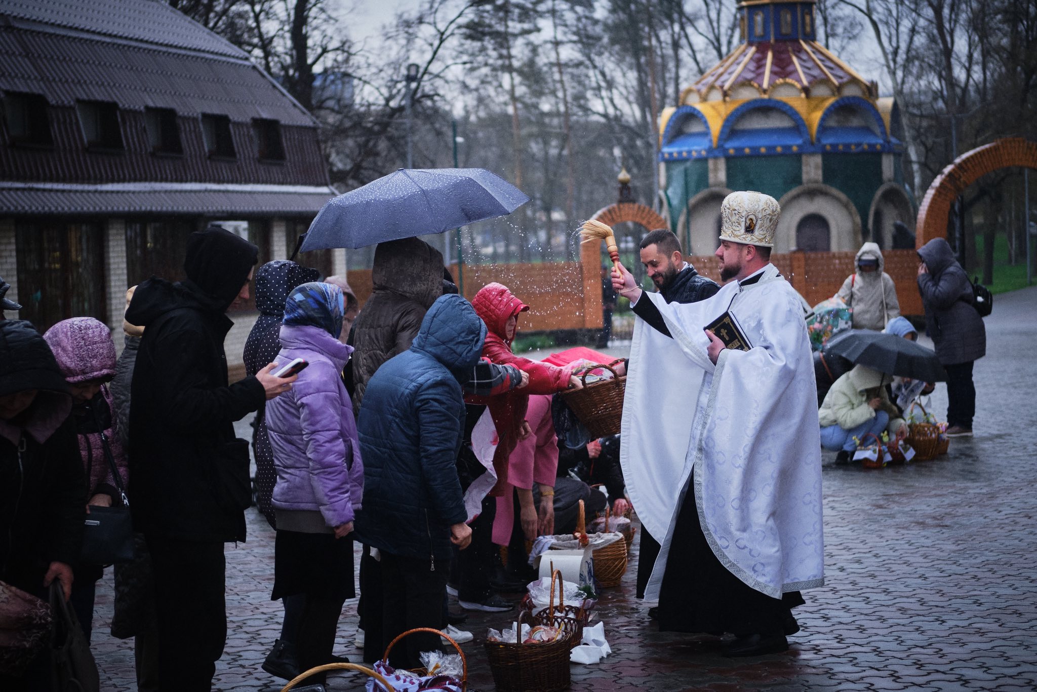 Як на Черкащині освячують паски. Фото