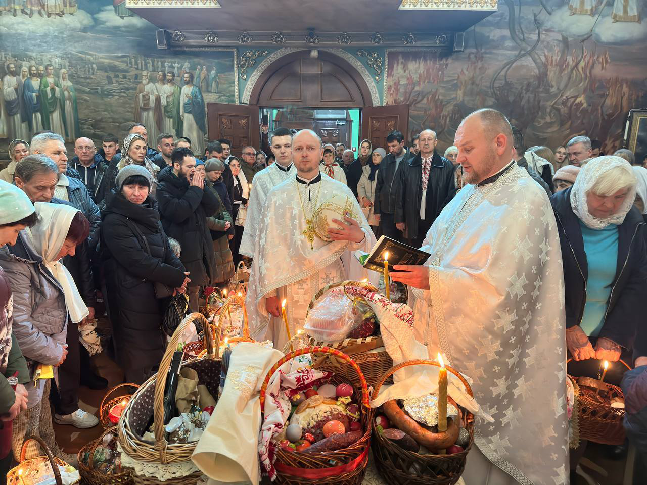 Як на Черкащині освячують паски. Фото - фото 8