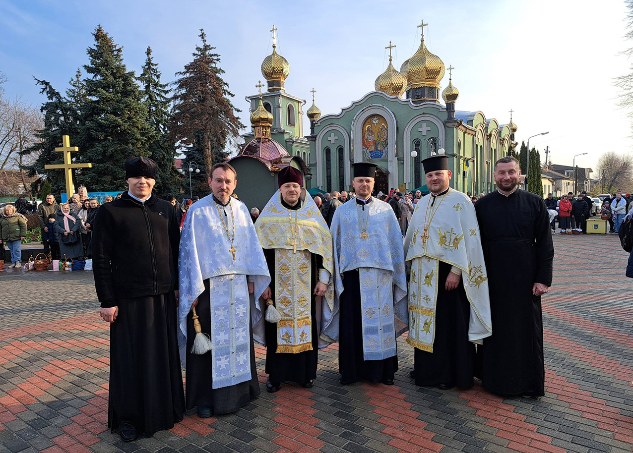 Як на Черкащині освячують паски. Фото - фото 4