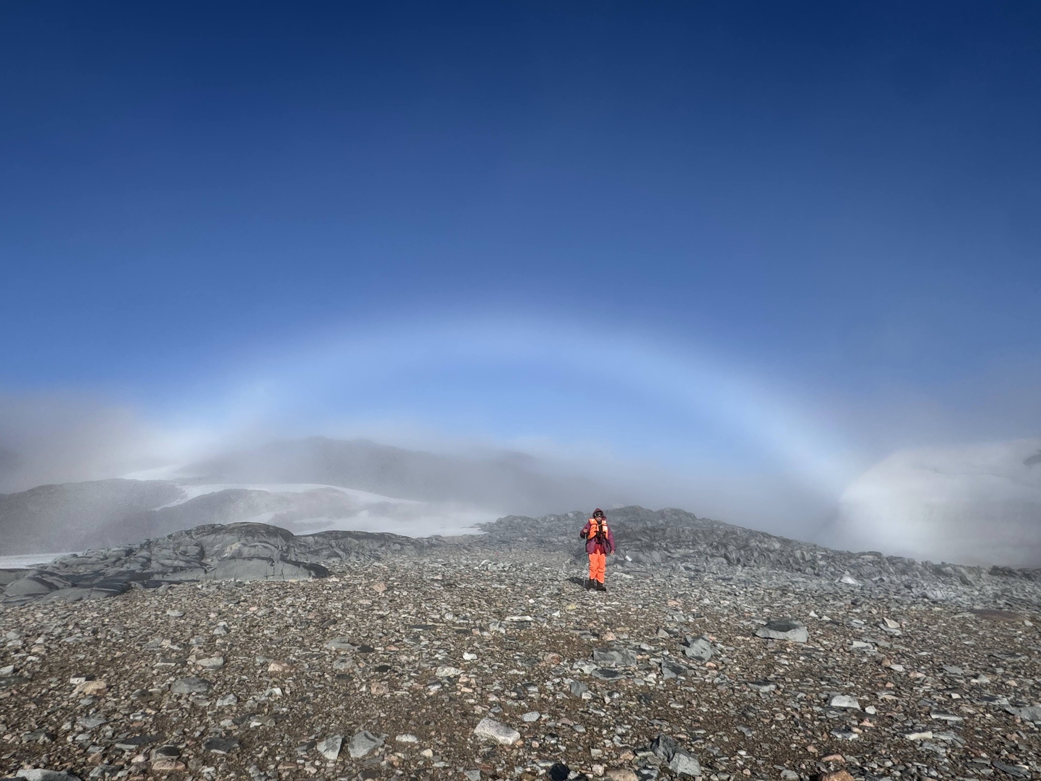 Київська біологиня зафіксувала білу веселку в Антарктиці - фото 5