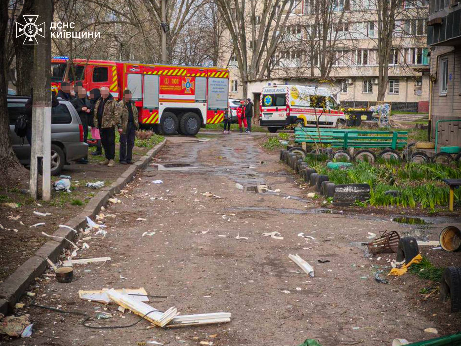 На Київщині, внаслідок вибуху газу, постраждав чоловік - фото 2