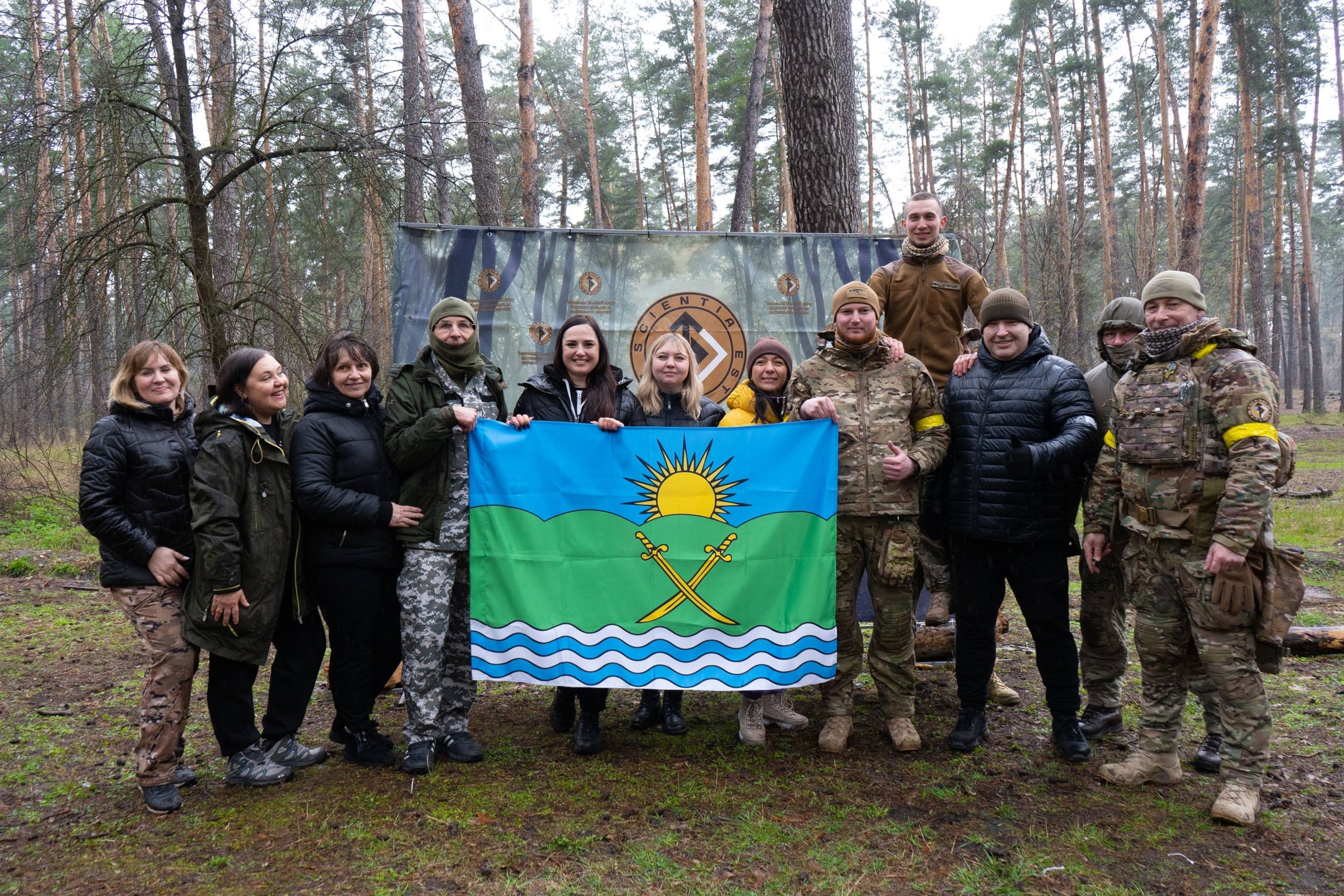 У Черкасах група курсантів пройшла курс підготовки до національного спротиву. Фото