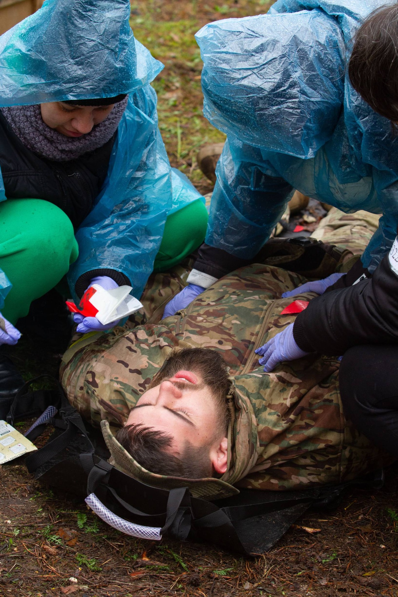 У Черкасах група курсантів пройшла курс підготовки до національного спротиву. Фото - фото 10