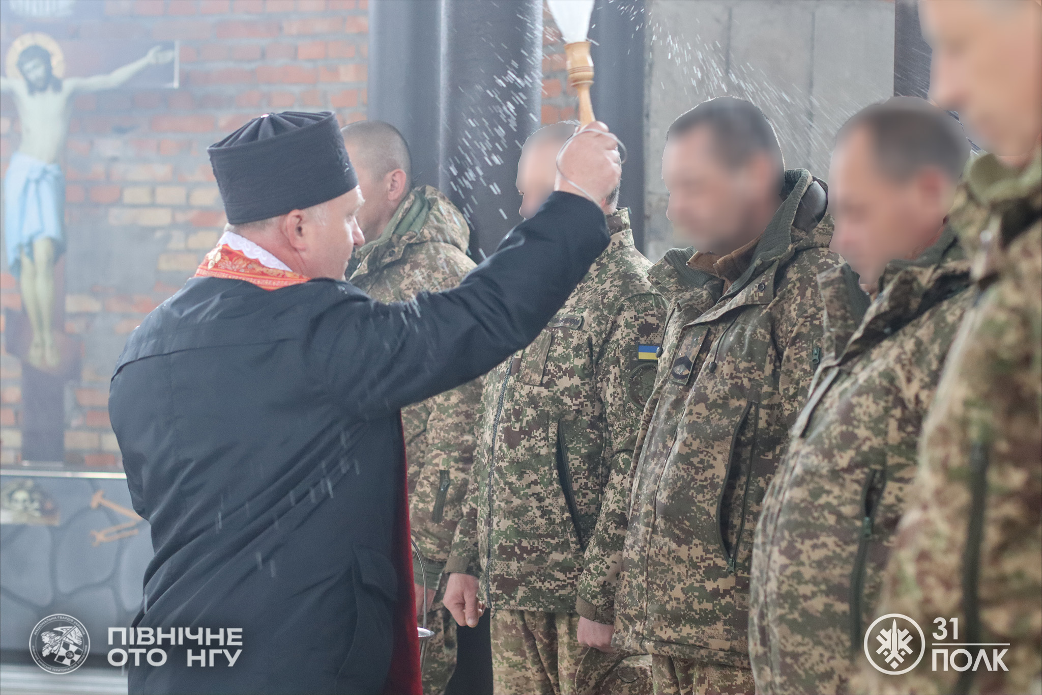 «Мир неодмінно повернеться на нашу землю». Черкаські гвардійці відзначили Великдень. Фото - фото 3