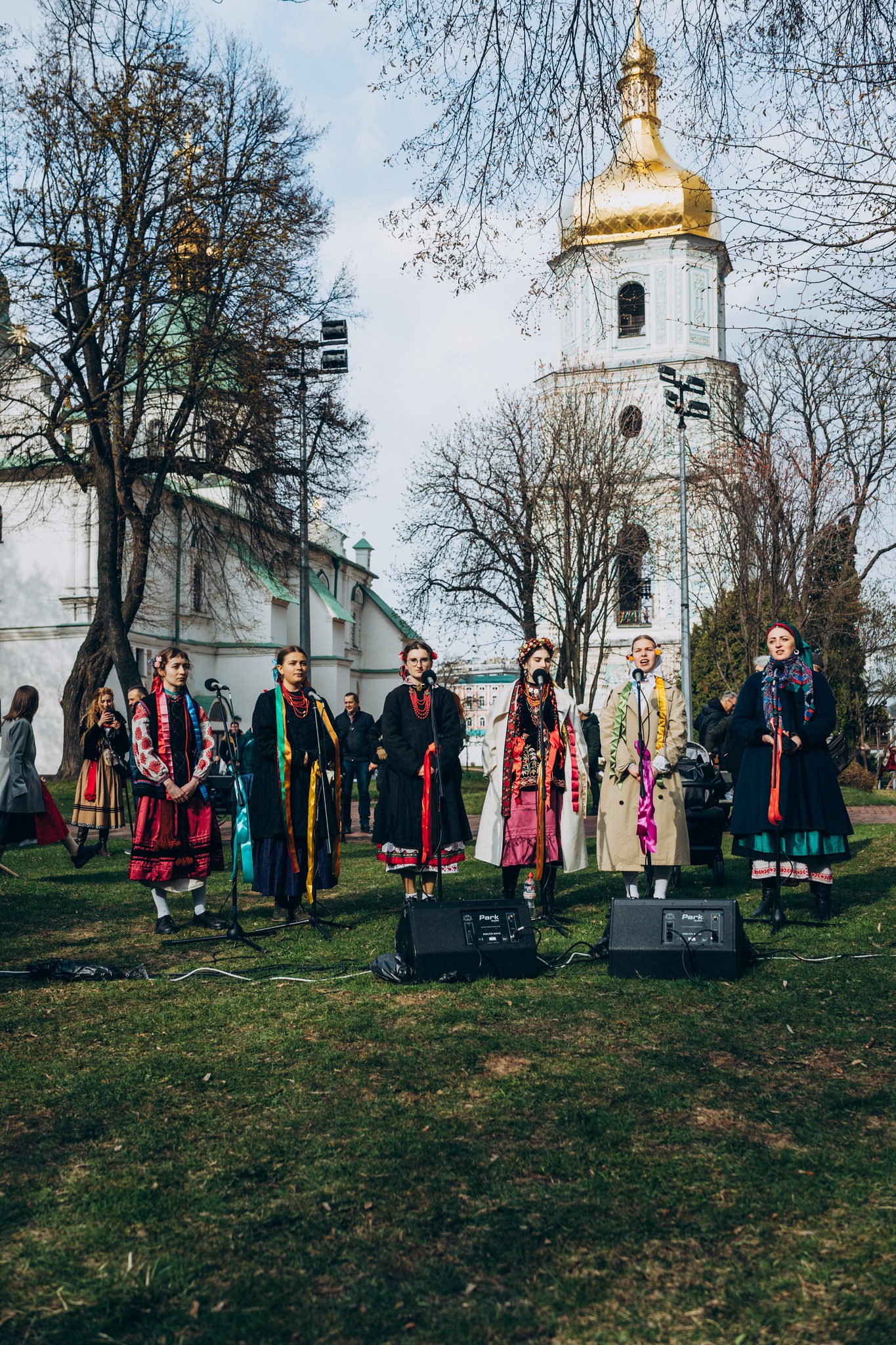 У Софії Київській зустріли яскравий Великдень-2026: фото - фото 3