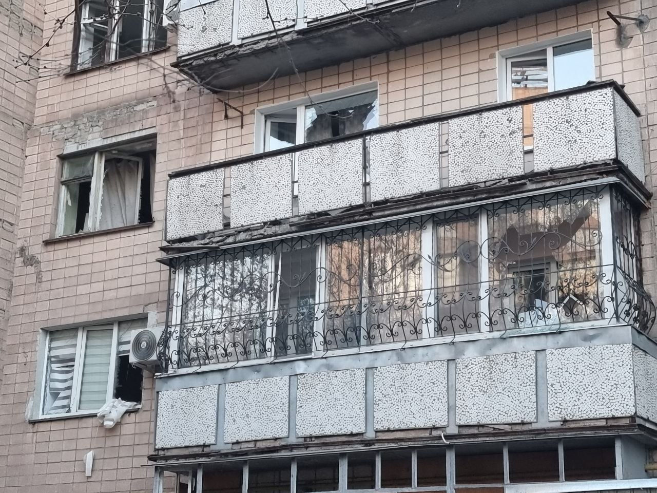 У Черкасах Росія вбила 8-річного хлопчика під час обстрілу - фото 3