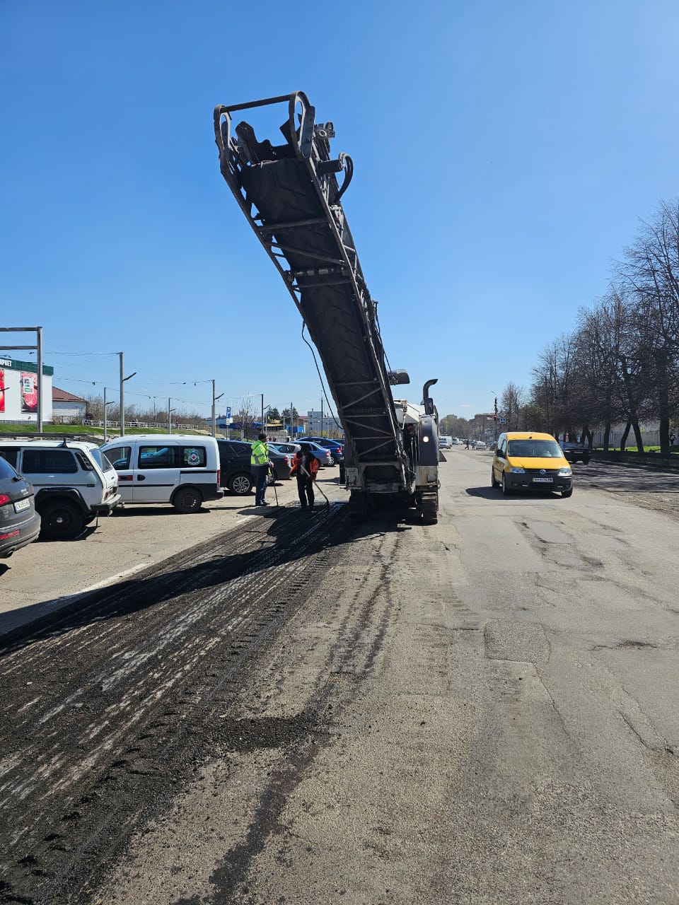 У Золотоноші відновили ремонт доріг - фото 2