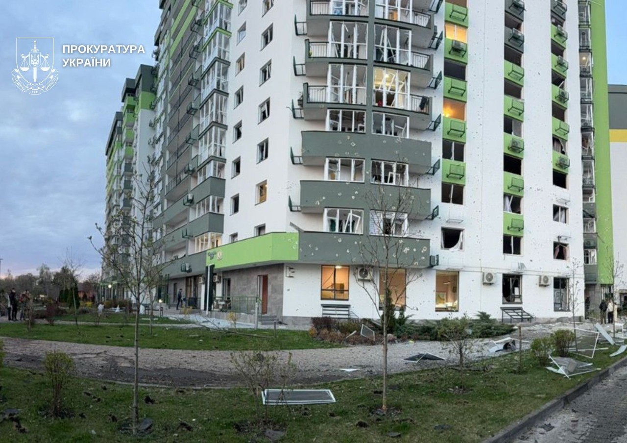 Четверо загиблих і 54 постраждалих: прокуратура документує наслідки атаки ворога на Київ - фото 7