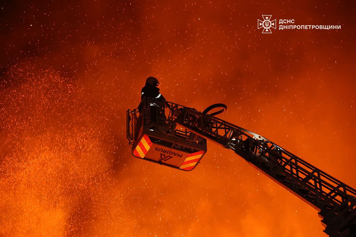 Росіяни атакували Дніпропетровщину: троє людей загинули, 34 — постраждали - фото 2