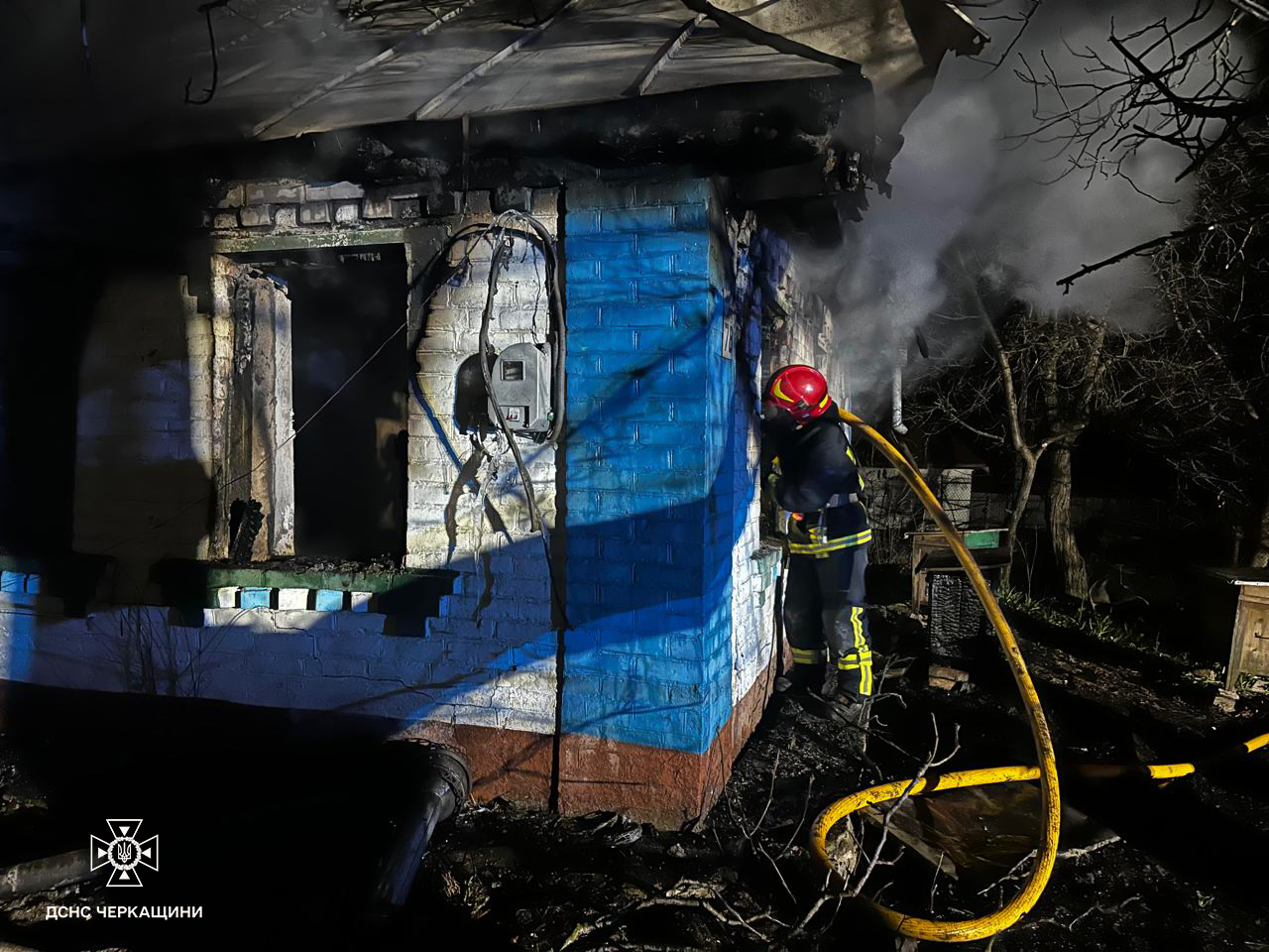 В Уманському районі горів житловий будинок - фото 2