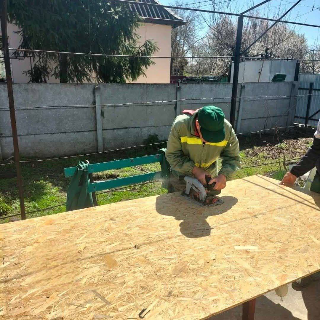 Наслідки дронової атаки ліквідують у Черкасах - фото 4