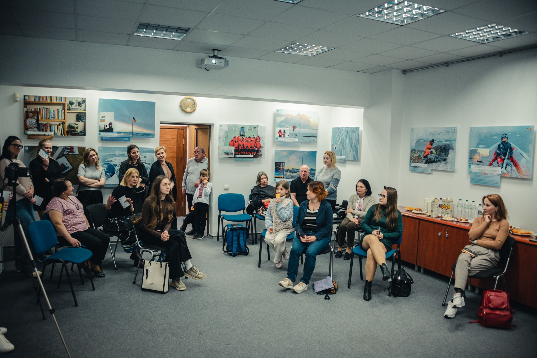 У Києві відкрили антарктичну виставку - фото 8