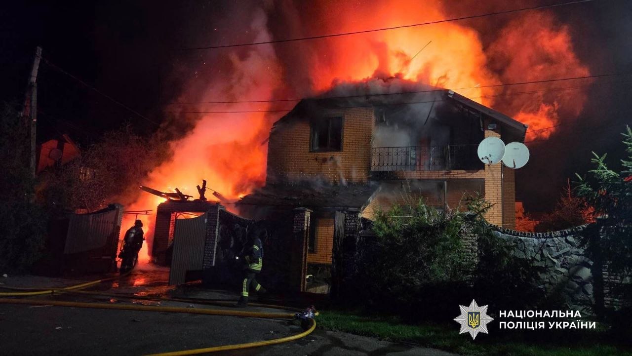 Поліція фіксує наслідки військових злочинів на Київщині - фото 3