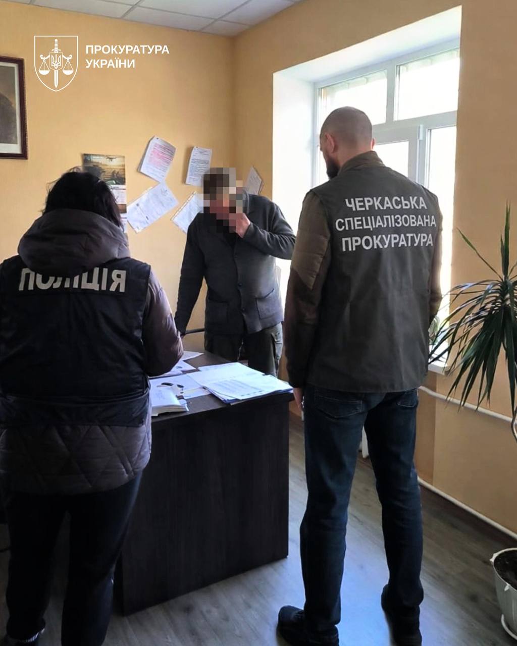 Схеми на деревині для ЗСУ: 38 обшуків та 6 підозрюваних у 11 регіонах, у тому числі на Вінниччині - фото 2