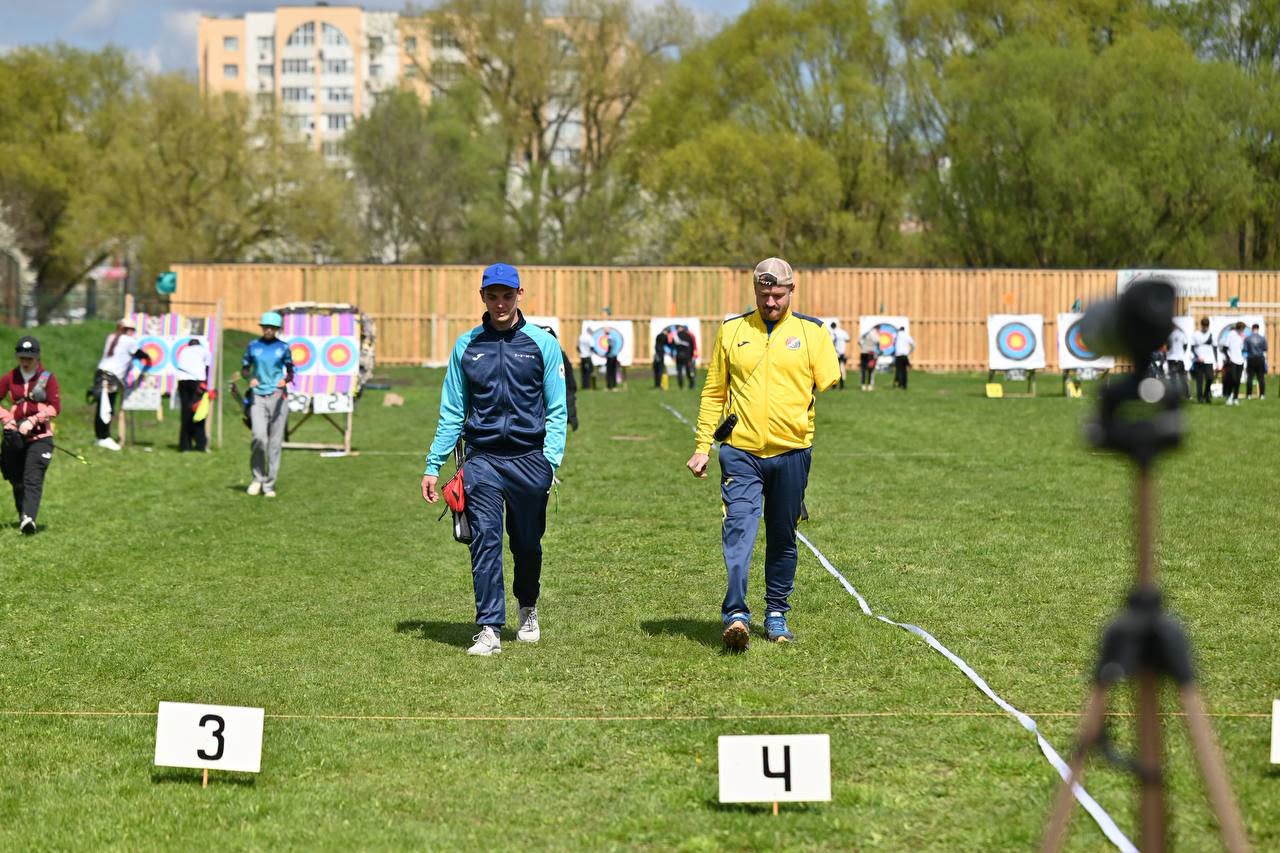 Ветеран з Черкас, який втратив руку, здобув бронзу змагань стрільби з лука